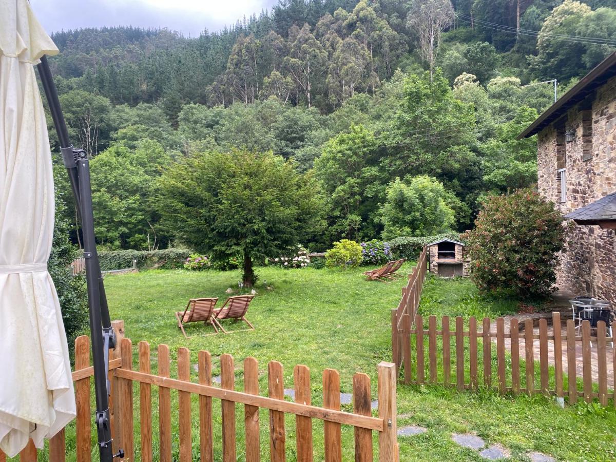Casas Rurales Tareira En 탈아문디 외부 사진